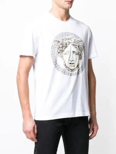 Shop Versace T-shirt Mit Medusa In A001 White