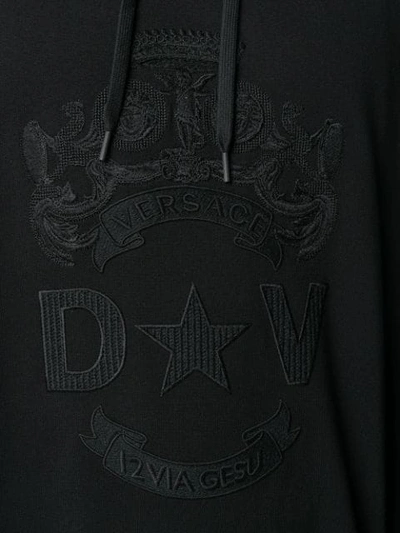 VERSACE BANDIERA MOTIF HOODIE - 黑色