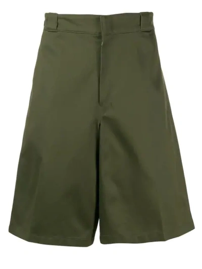Shop Prada Weite Shorts In Green