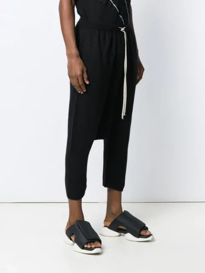 RICK OWENS DROPPED CROTCH TRACK TROUSERS - 黑色
