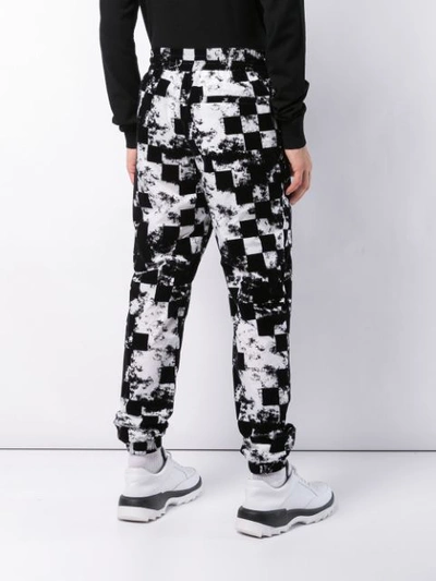 VERSUS CHECKED DRAWSTRING TROUSERS - 黑色