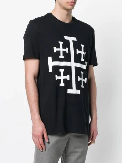 Shop Neil Barrett T-shirt Mit Kreuz-print In Black