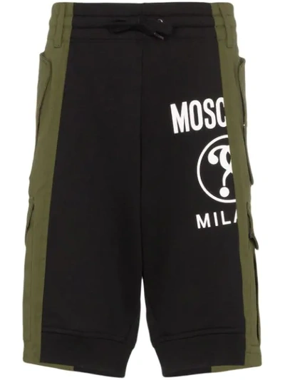 Shop Moschino Shorts Mit Logo-print In Green