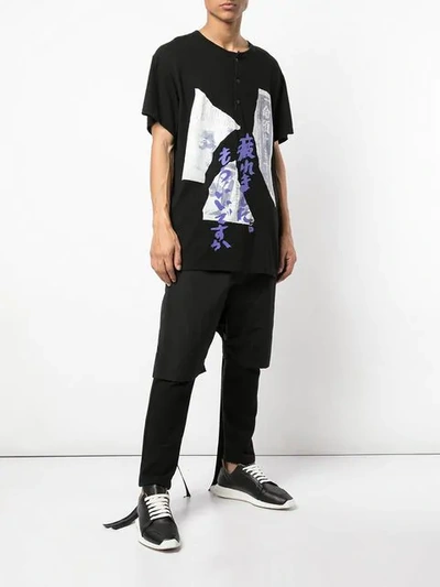 Shop Yohji Yamamoto 'kanti' T-shirt Mit Print - Schwarz In Black