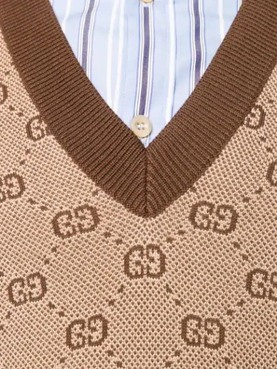 Shop Gucci Pullover Mit Gg-jacquardmuster In Brown