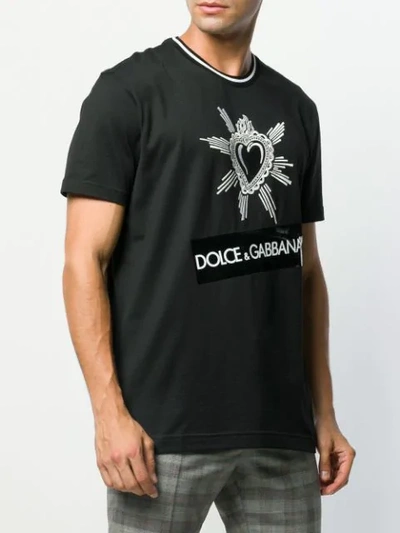 Shop Dolce & Gabbana T-shirt Mit Aufgesticktem Herz In Black