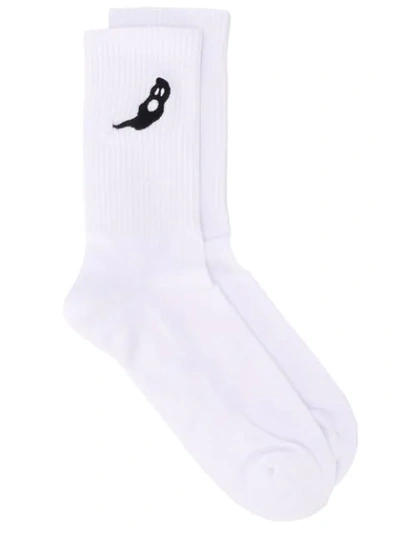 Shop Marcelo Burlon County Of Milan Socken Mit Stickerei In 0110 White Black