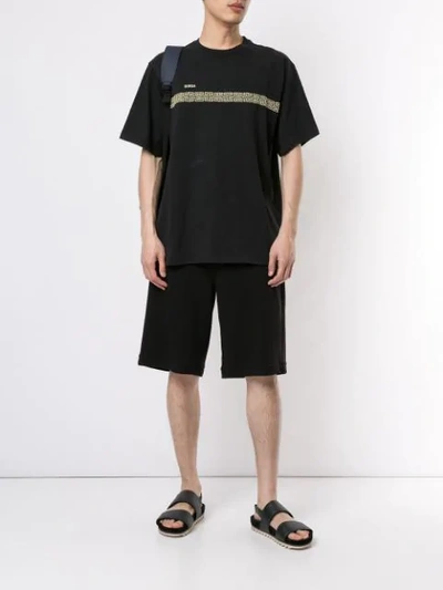 Shop Adish Lockeres T-shirt In Black