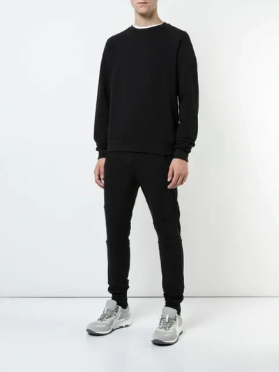 crew neck sweatshirt