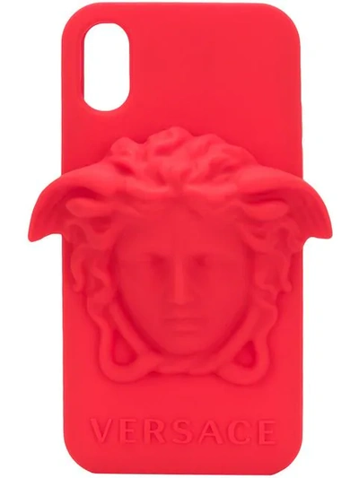 Shop Versace Iphone X-hülle Mit Medusa In Red