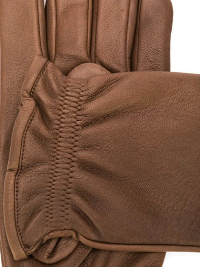 elasticated gloves