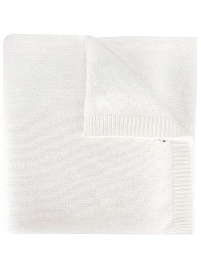 Moncler Schal Mit Logo-schild - Weiss In White | ModeSens