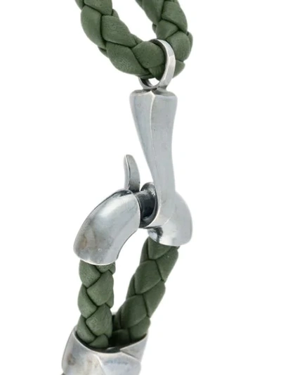 Shop Bottega Veneta Armband Mit Intrecciato-flechtmuster In Green