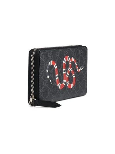 Shop Gucci Kingsnake Print Gg Supreme Zip Around Wallet In Black