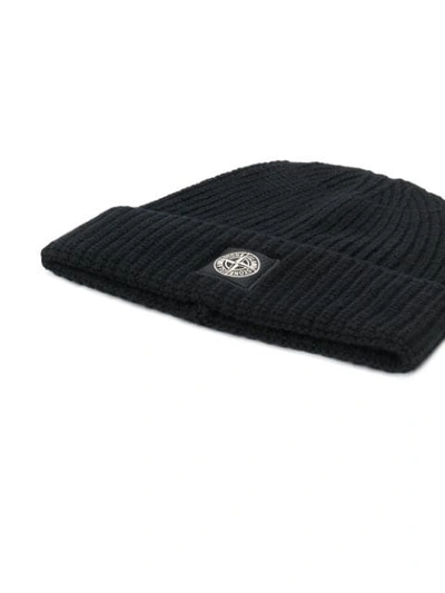 STONE ISLAND RIBBED KNIT BEANIE - 黑色