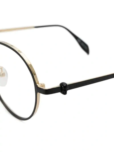 Shop Alexander Mcqueen Eyewear Round Glasses - Black