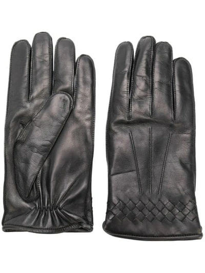 Shop Bottega Veneta Leather Gloves In Black