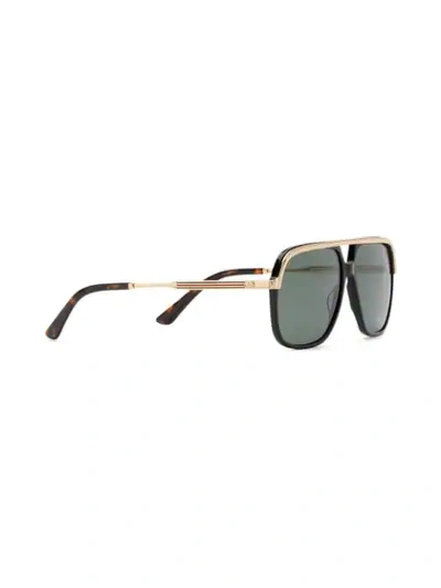 Shop Gucci Emaillierte Sonnenbrille Mit Gestreiften Bügeln In Black