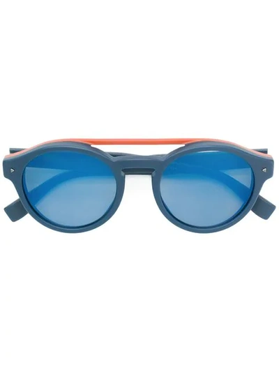 Shop Fendi Sonnenbrille Mit Doppeltem Steg In Blue