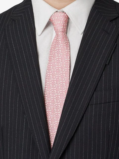 Shop Burberry Jacquard-krawatte Aus Seide In Pink