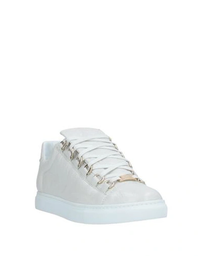 Shop Balenciaga Sneakers In Ivory