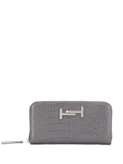 Shop Tod's Large Wallet In Grey
