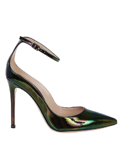 Shop Gianvito Rossi Vernice Pumps In Black