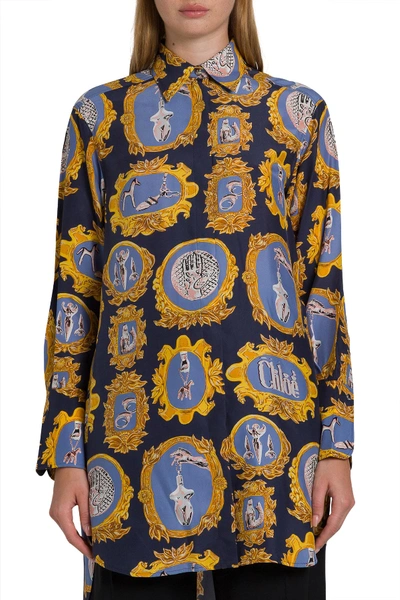 Shop Chloé Camicia Over In Seta Con Stampa Medallion Allover In Multicolor