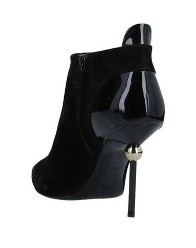 Roger Vivier Ankle Boot In Black