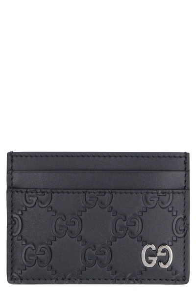 Shop Gucci Gg Print Leather Card Holder In Black