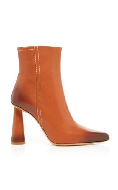 Shop Jacquemus Les Bottes Toula Leather Ankle Boots In Burgundy