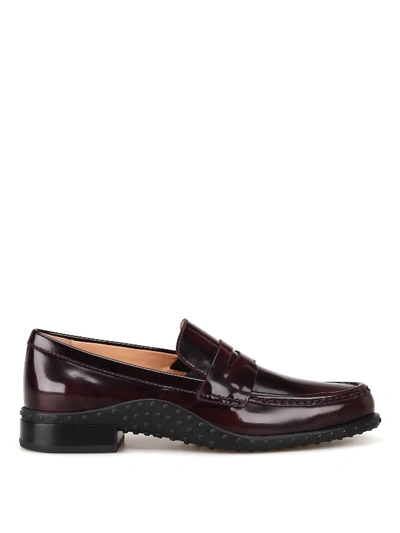 Shop Tod's Gommini Detailed Polished Leather Loafers In Burgundy