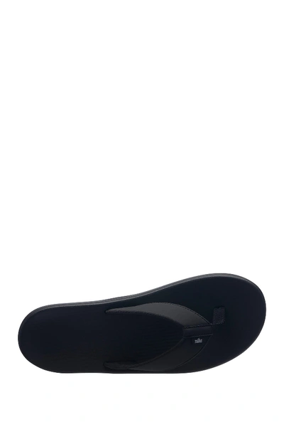 Shop Nike Kepa Kai Flip Flop In 001 Black/white