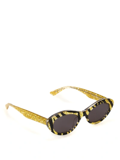 Shop Mcq By Alexander Mcqueen Zebra-striped Oval Sunglasses In Yellow
