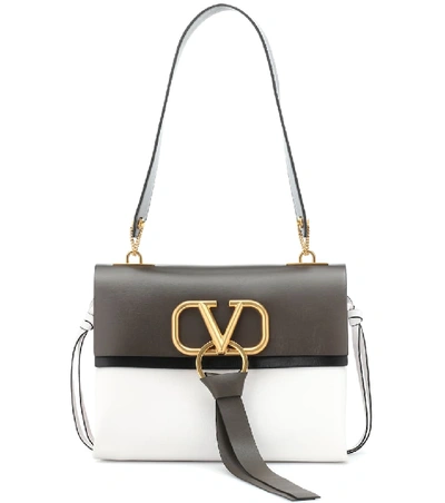 Valentino Garavani V-Ring Shoulder Bag White Grey Leather New $2875
