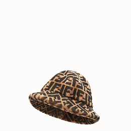 fendi logo hat