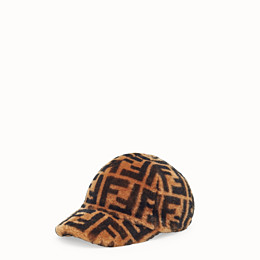 hat fendi