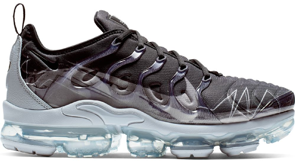 vapormax plus wolf grey black