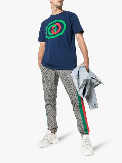 Shop Gucci Logo Print Cotton T-shirt In Blue