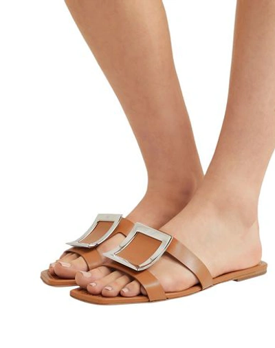 Roger Vivier Sandals In Beige