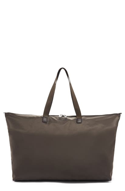 tumi voyageur just in case tote