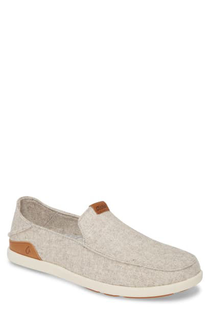 olukai manoa slip on