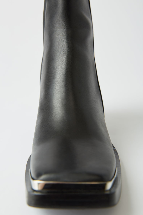 acne boots black
