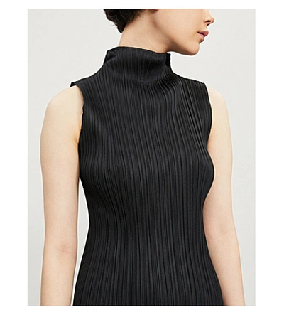 Issey Miyake Plisse Sleeveless Top In Black