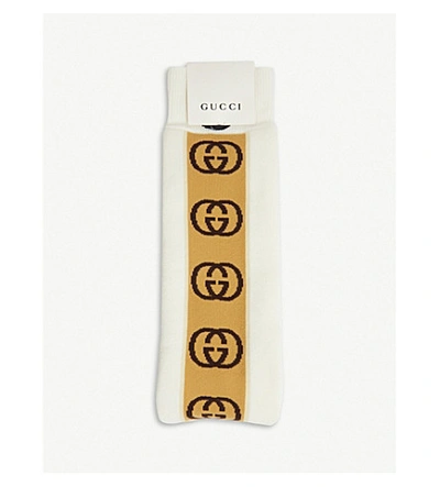 Shop Gucci Gg-intarsia Wool-blend Socks In White Tan