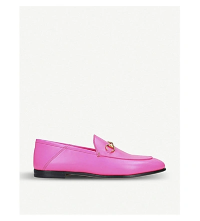 Shop Gucci Brixton Collapsible Leather Loafers In Fushia