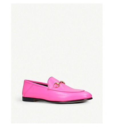 Shop Gucci Brixton Collapsible Leather Loafers In Fushia