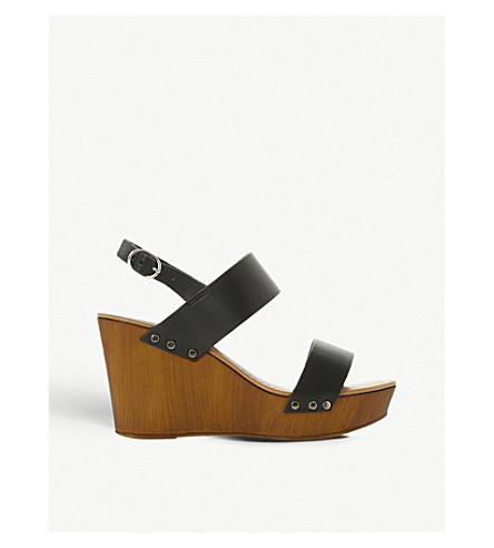 dune black wedges
