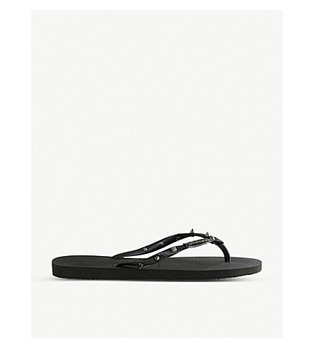 black studded havaianas