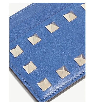 Shop Valentino Rockstud Leather Card Holder In Baltique